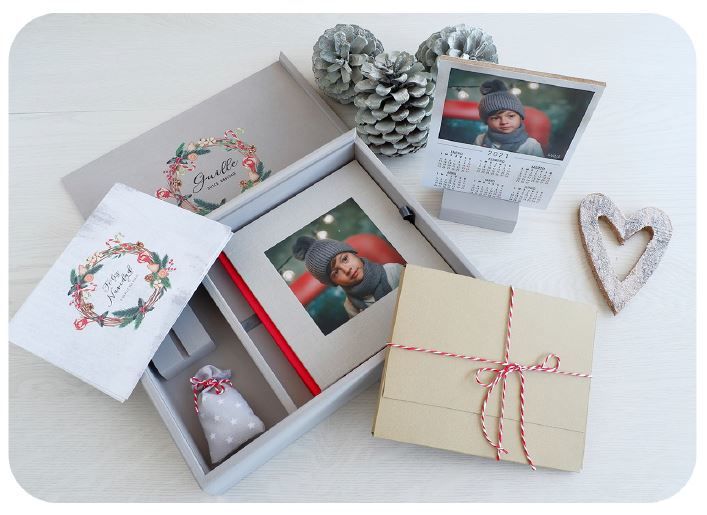 Ferreresfotostudio - cajaboxnavidadgris.jpg